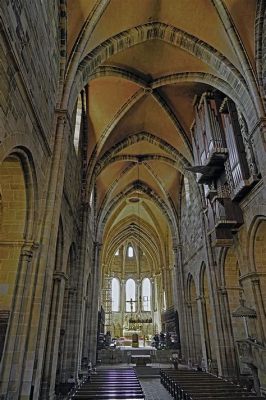 ¡Explora la Catedral de Bamberg, una joya gótica con vistas impresionantes!